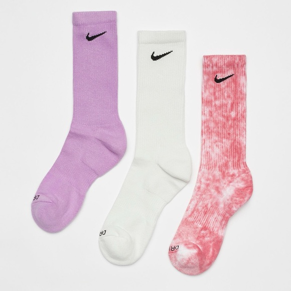 Nike Accessories - Nike Everyday Plus Cushion Crew 3 Pack‎ Socks